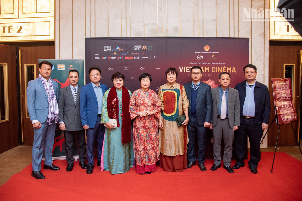 Màn hình LED Cánh Diều Vàng giúp xây dựng sân khấu lễ trao giải điện ảnh chuyên nghiệp với hiển thị 4K, video cinematic và hiệu ứng sân khấu hiện đại.