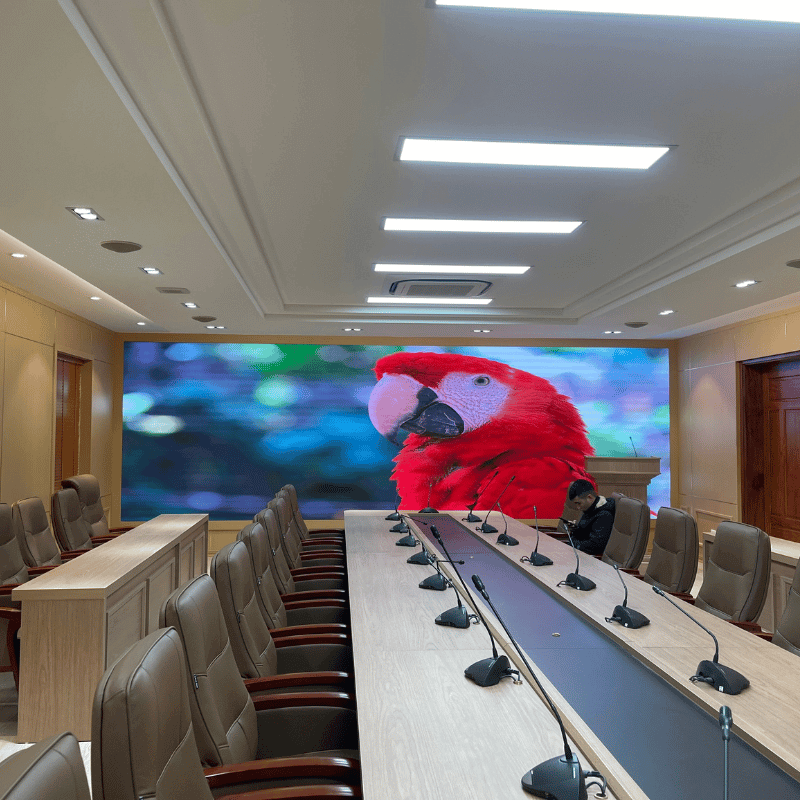 Màn hình LED tương tác là gì? Cấu tạo, tính năng, ứng dụng và báo giá 12 màn hình led cảm ứng phòng họp