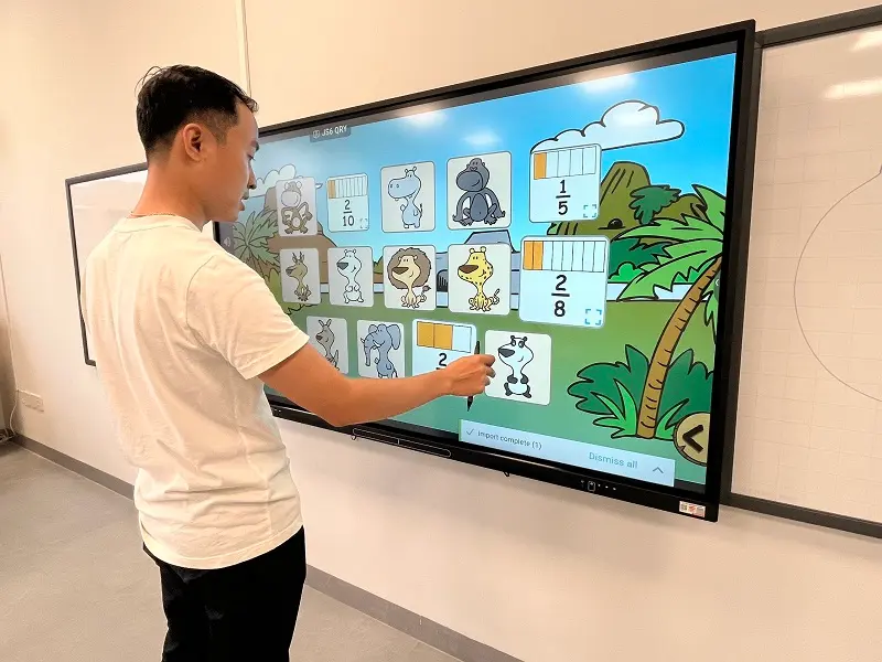 Màn hình LED tương tác là gì? Cấu tạo, tính năng, ứng dụng và báo giá 27 chọn màn hình tương tác theo đúng nhu cầu của bản thân
