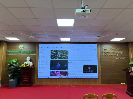 màn hình led p2 tại học viện nông nghiệp
